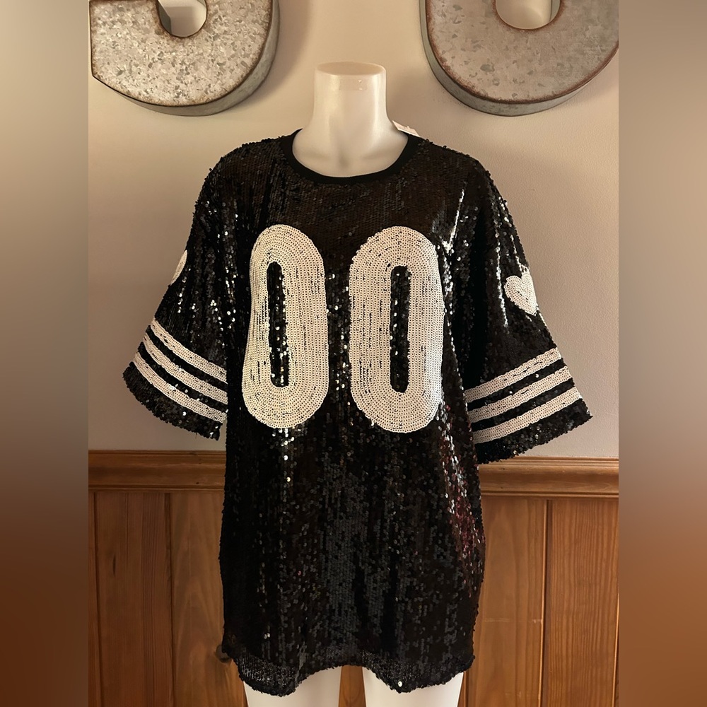 Sequin football 🏈 top, size L, black and white sequins, game day, costume, bling - Picture 3 of 7